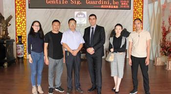 电子游戏平台app